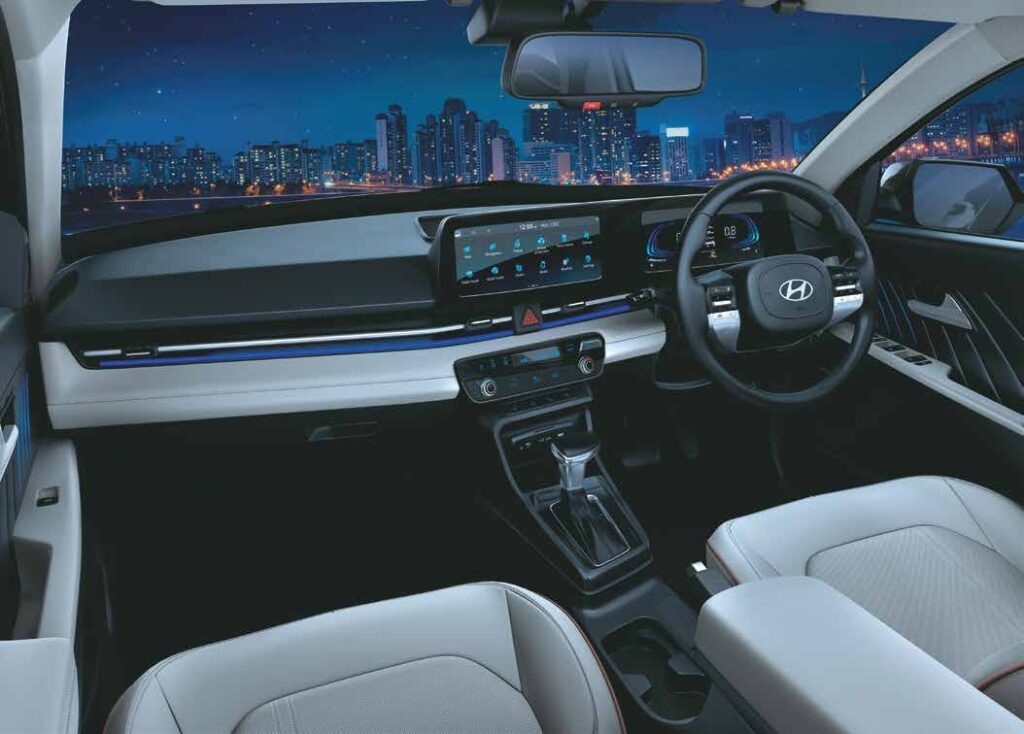 Hyundai Verna - Buy new Hyundai cars from Ahmedabad from Gallops Hyundai